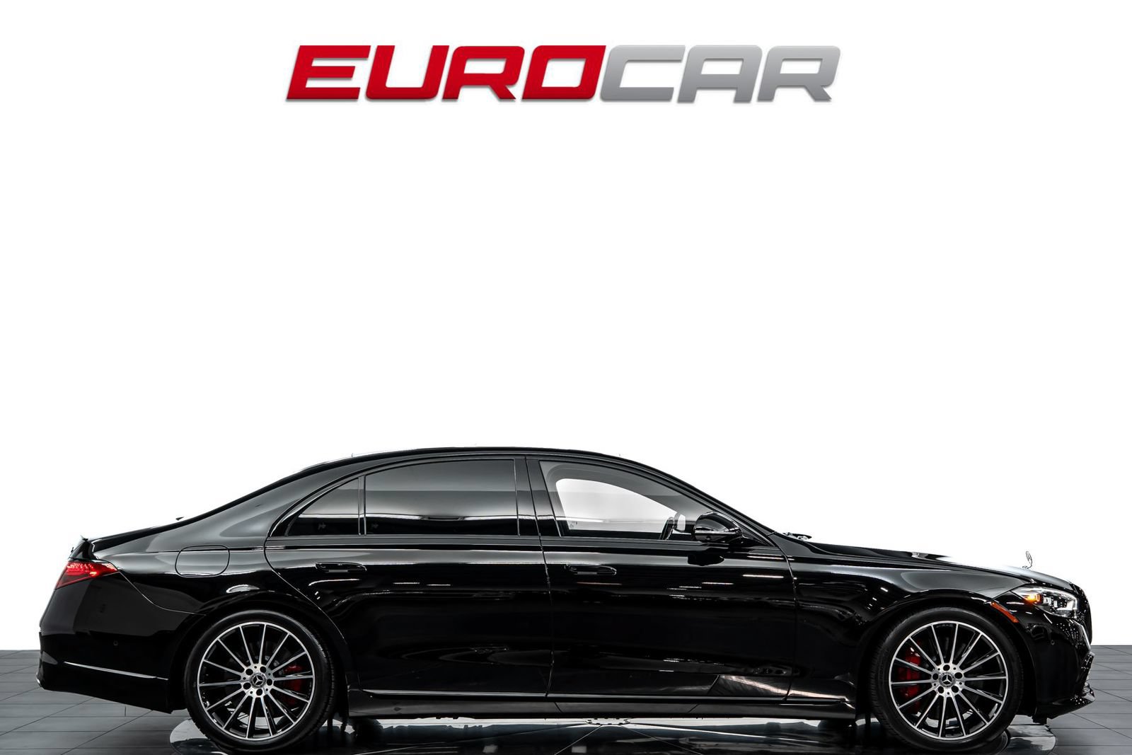 Used 2024 Mercedes-Benz S 580e 4MATIC Sedan image 6