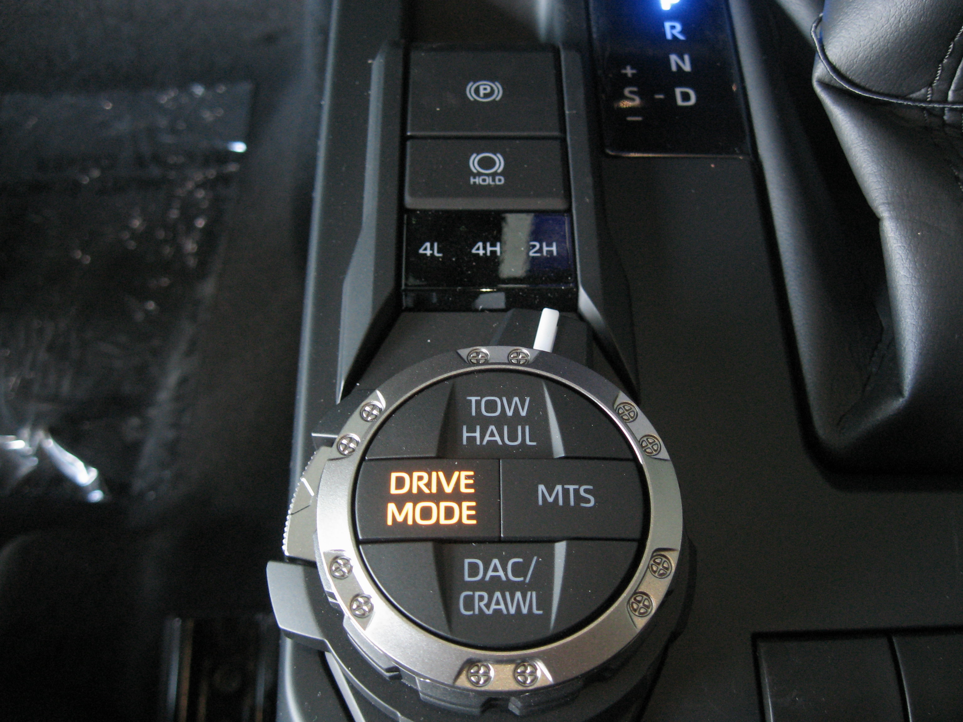 New 2025 Toyota Tacoma TRD Off-Road image 14