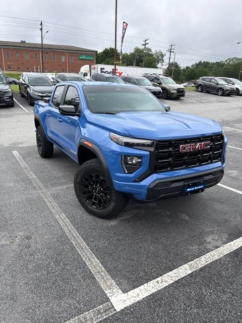 Used 2026 GMC Canyon Elevation RWD image 1