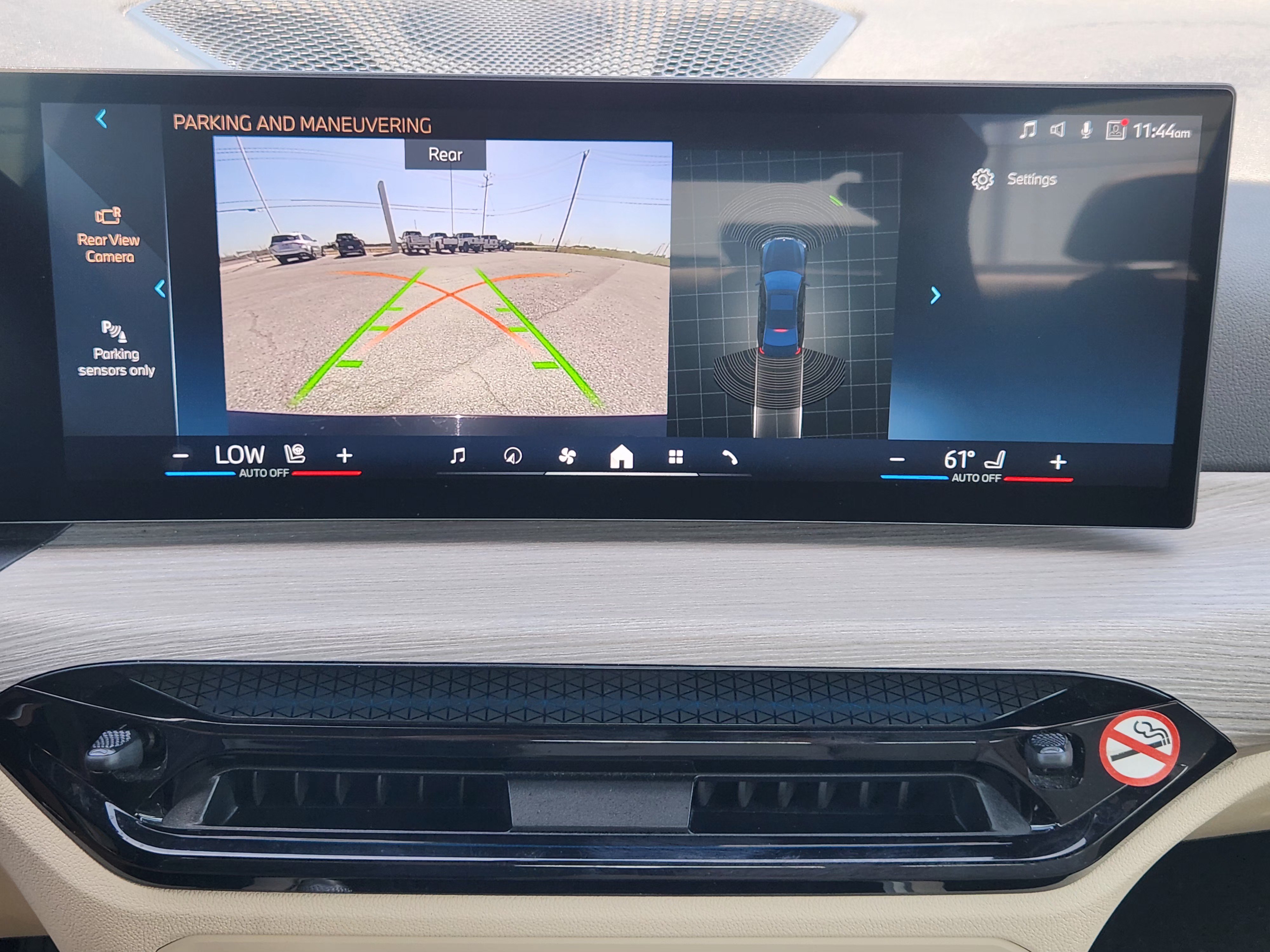 Used 2025 BMW 330i Sedan RWD image 18
