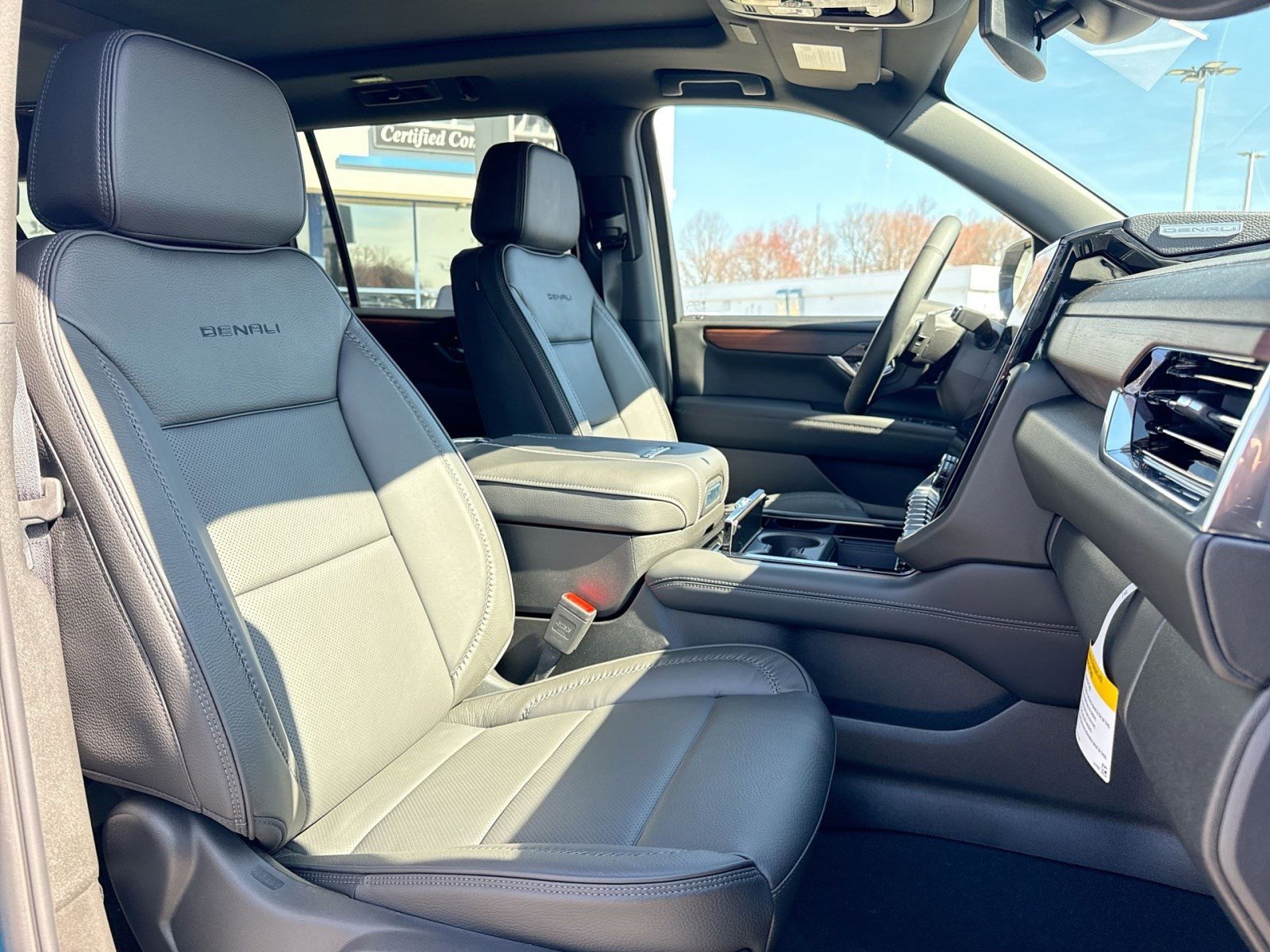 New 2026 GMC Yukon XL Denali w/ Sun & Power Step Package image 23