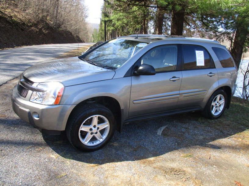 Used 2005 Chevrolet Equinox LT w/ Preferred Equipment Group