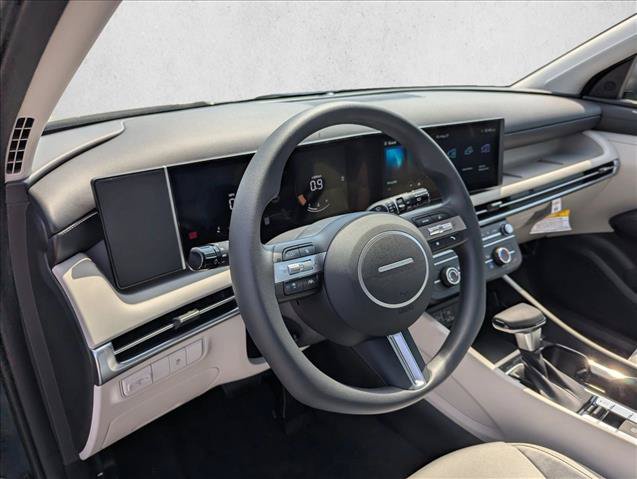 New 2026 Hyundai Tucson SE FWD image 12