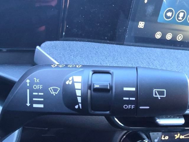 New 2026 Nissan Kicks SV w/ SV Premium Package image 16