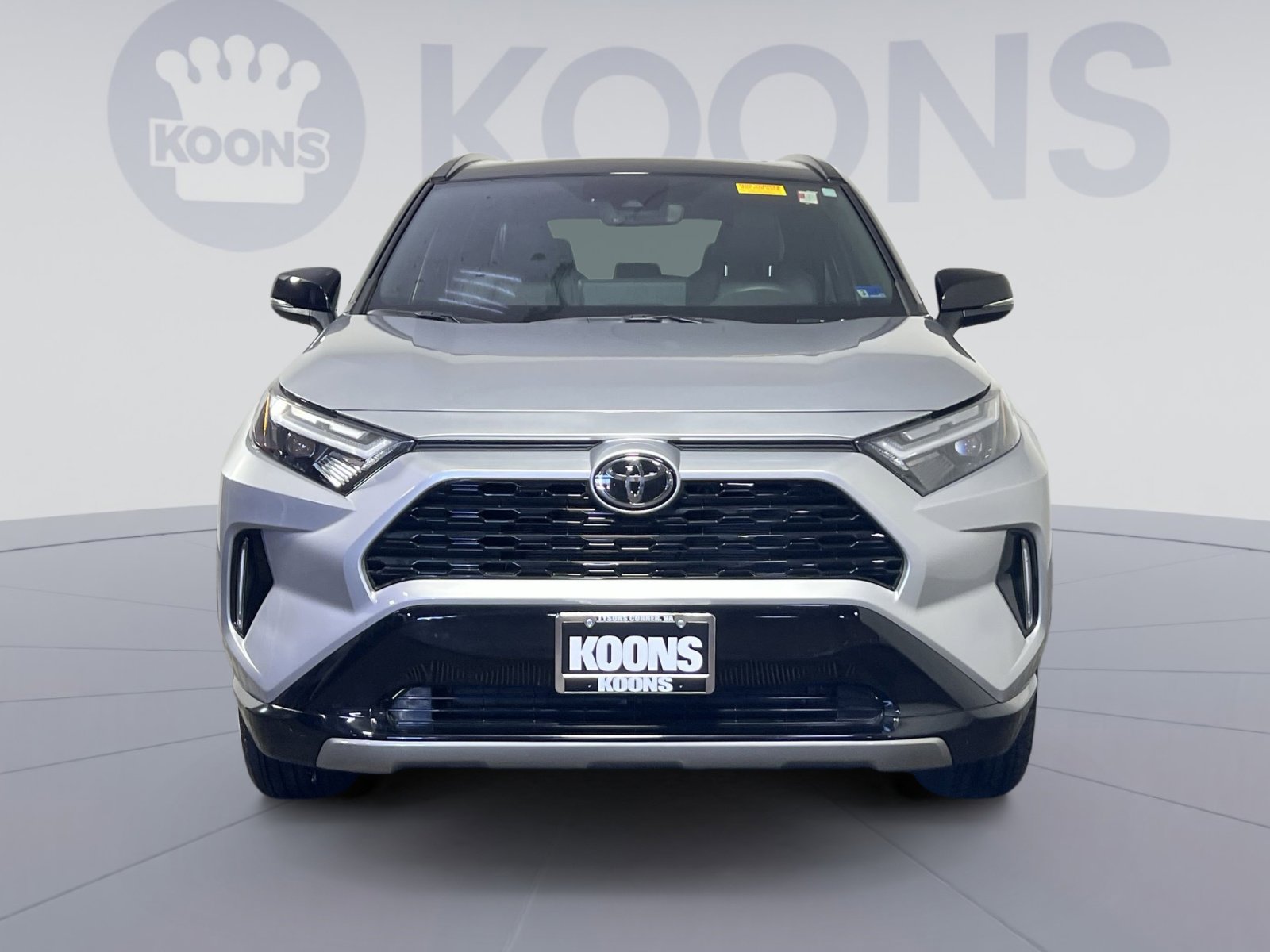 Used 2025 Toyota RAV4 XSE w/ Weather Package image 11