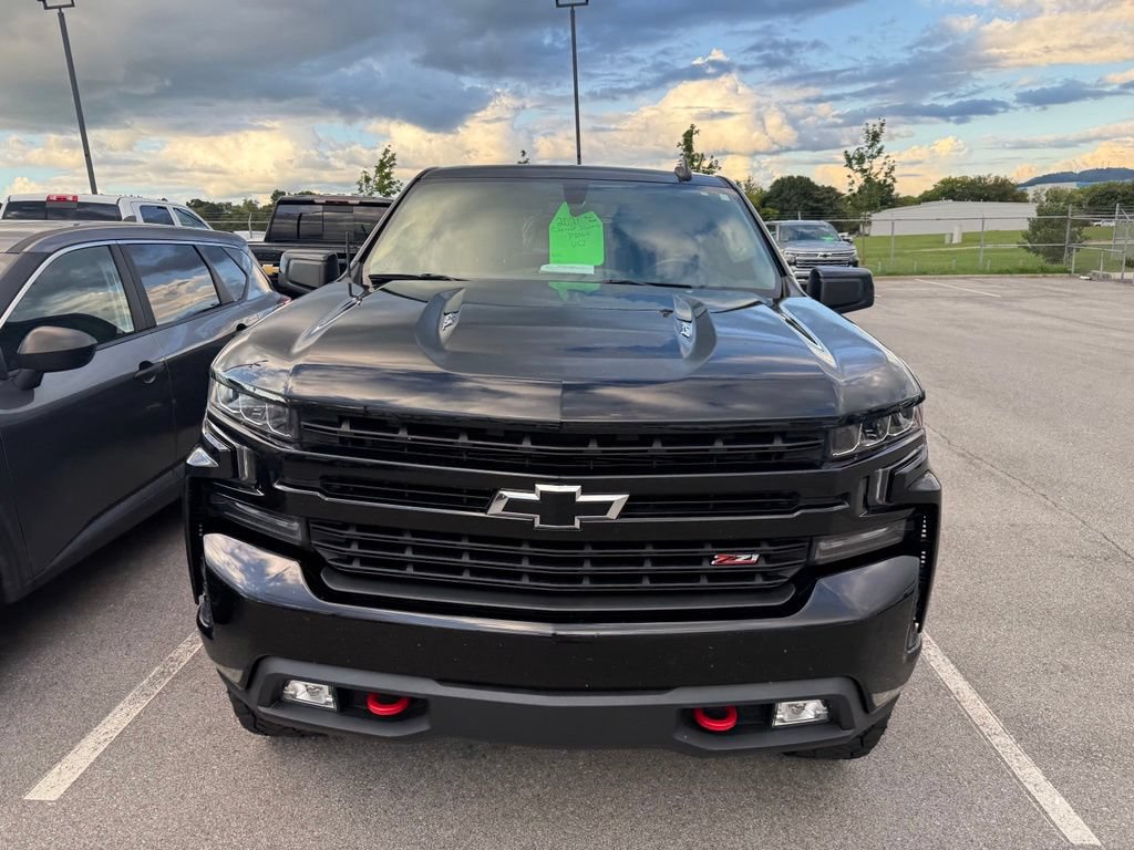 Used 2021 Chevrolet Silverado 1500 LT Trail Boss w/ Bed Protection Package AWD/4WD image 3