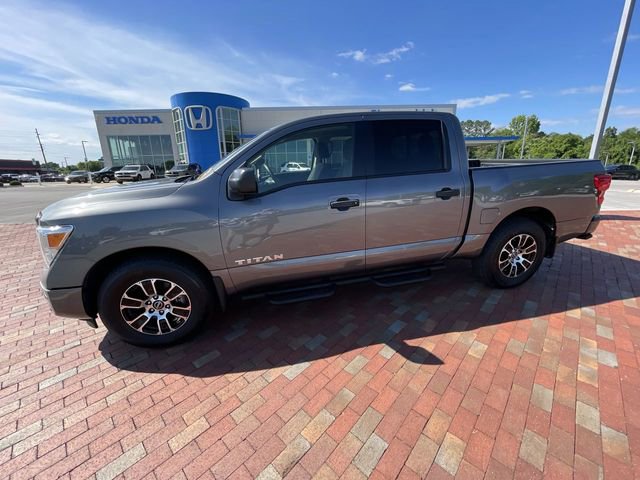 Used 2023 Nissan Titan SV w/ SV Convenience Package RWD image 19