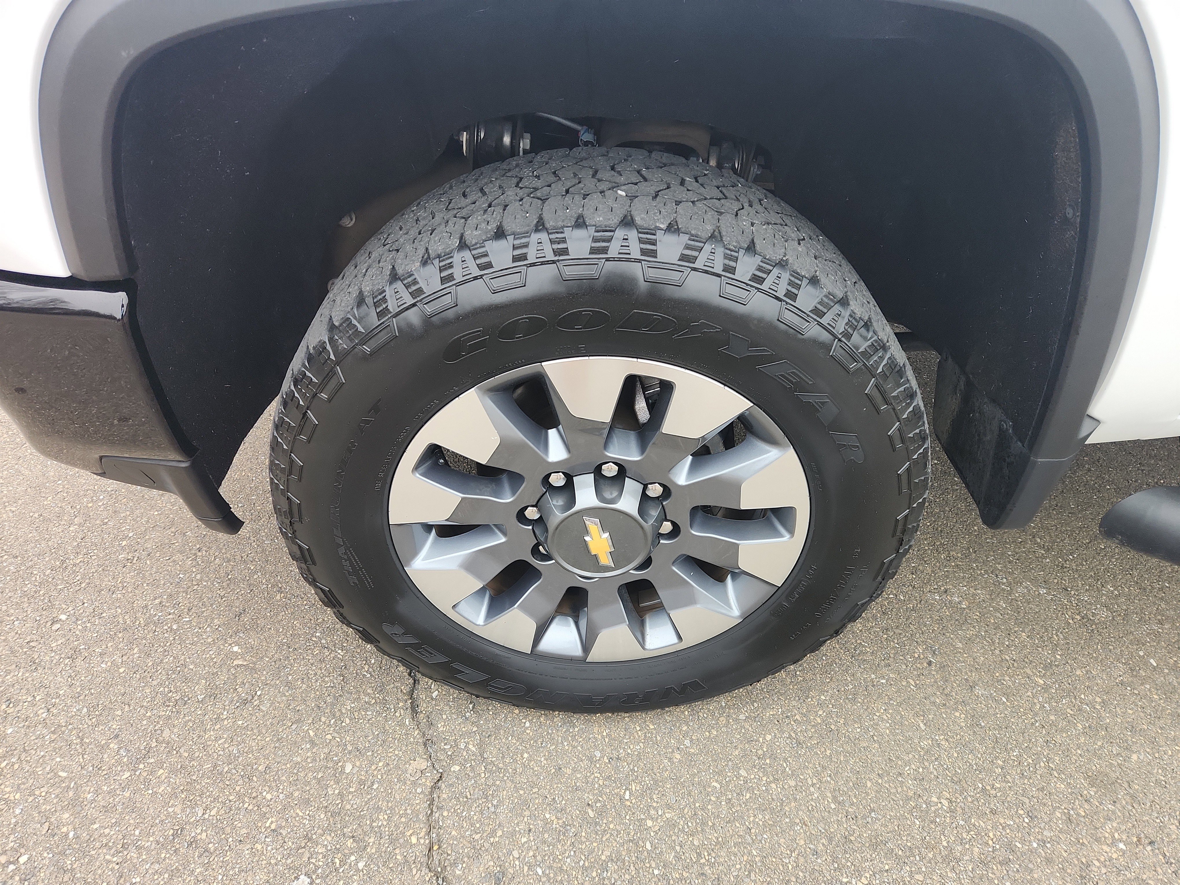 Used 2023 Chevrolet Silverado 2500 Custom w/ Custom Value Package image 39