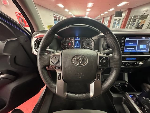 Certified 2023 Toyota Tacoma SR5 AWD/4WD image 17