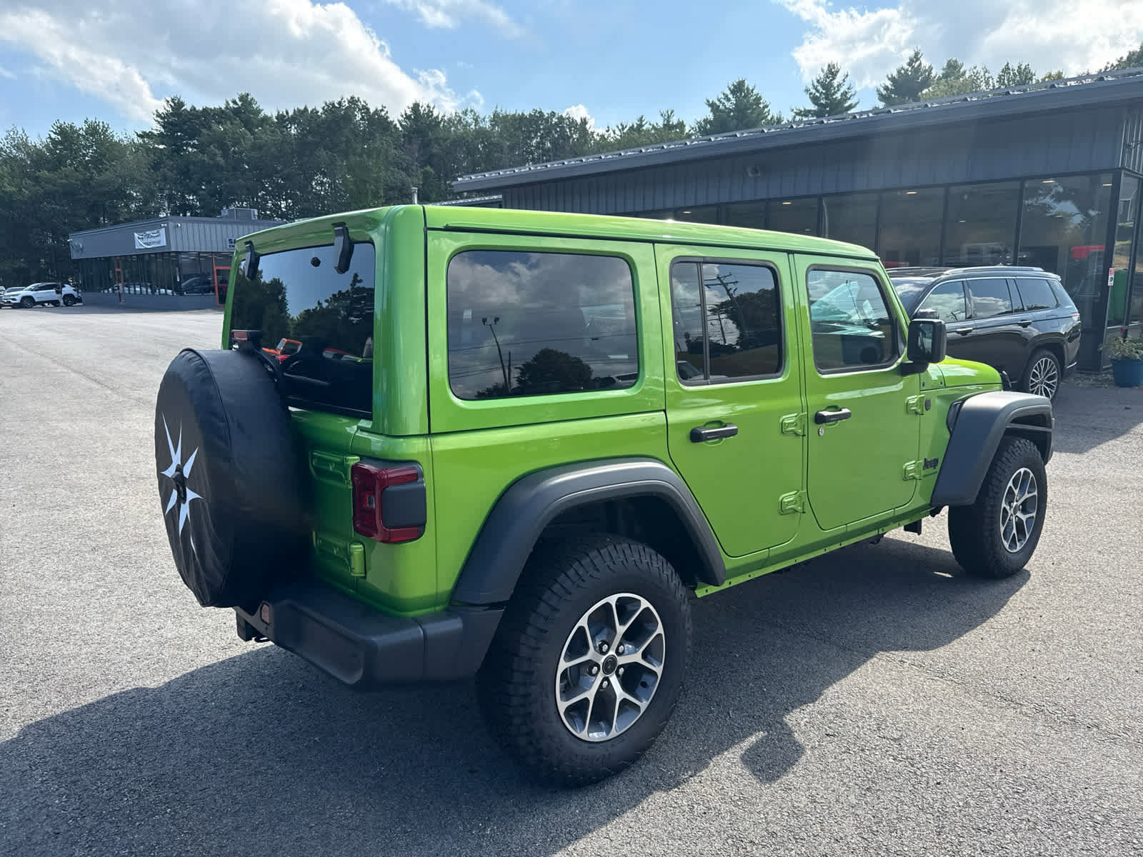 New 2025 Jeep Wrangler Sport S image 7
