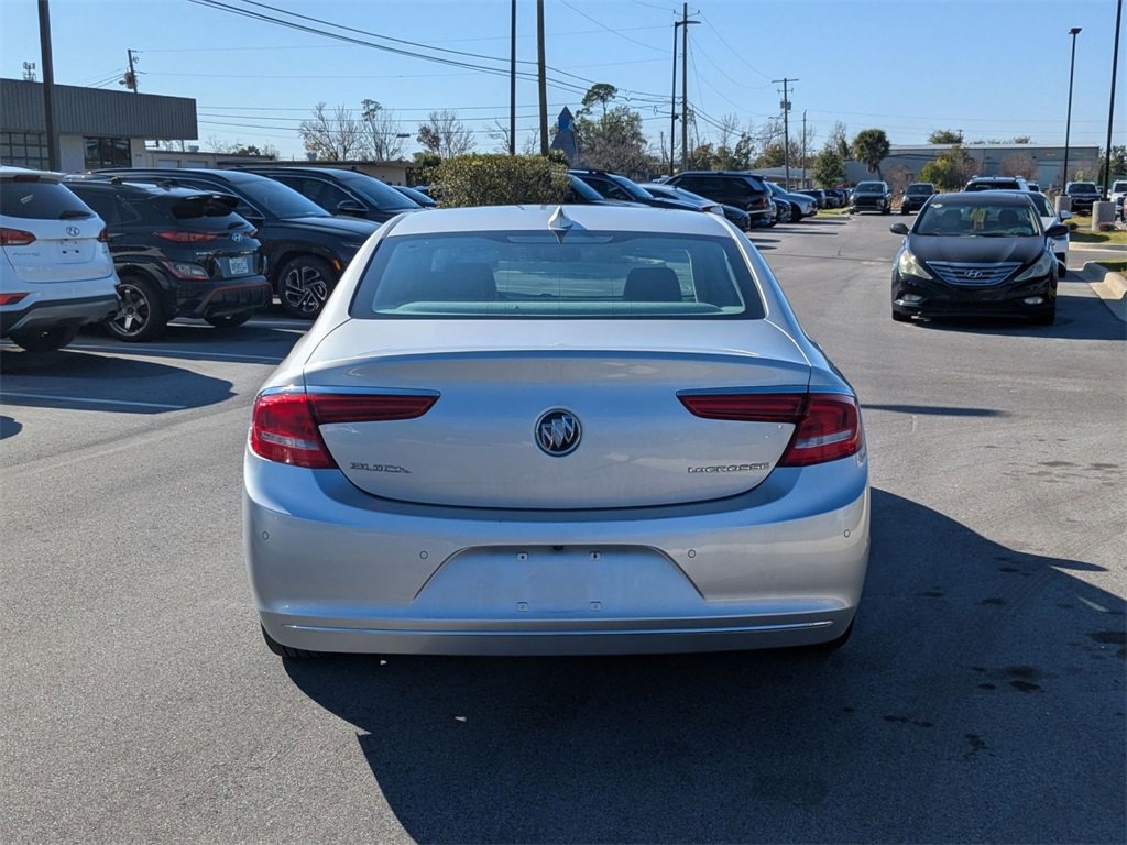 Used 2018 Buick LaCrosse Essence w/ Sun and Shade Package image 7
