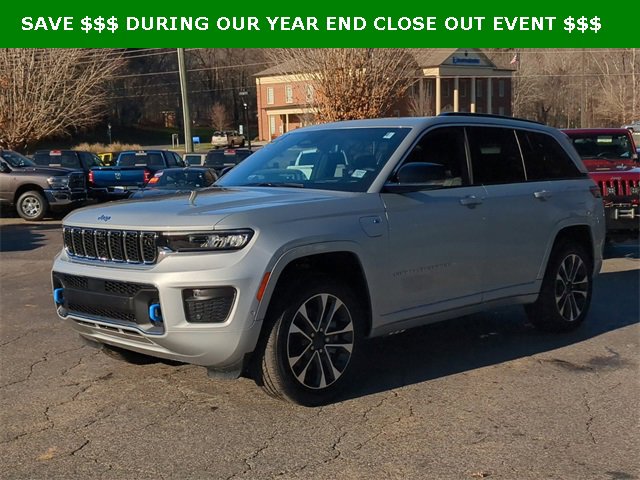 New 2024 Jeep Grand Cherokee Overland w/ Advanced Protech Group III