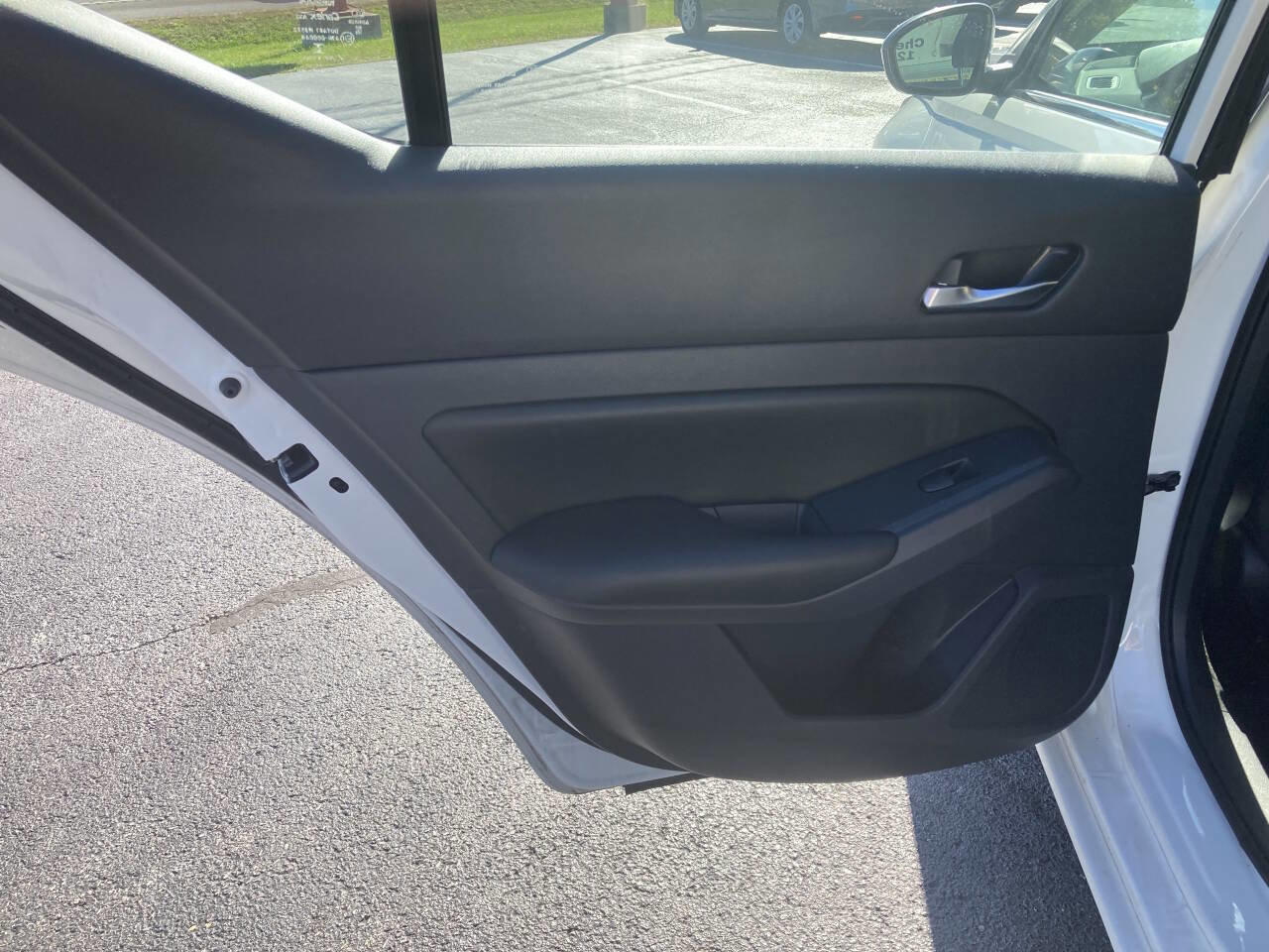 Used 2022 Nissan Altima 2.5 S image 12