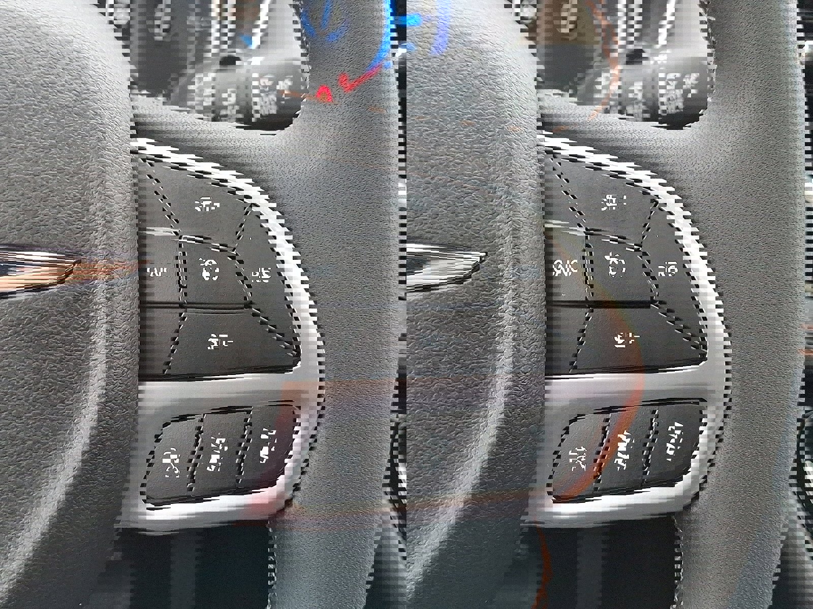 Used 2024 Chrysler Pacifica Pinnacle image 22