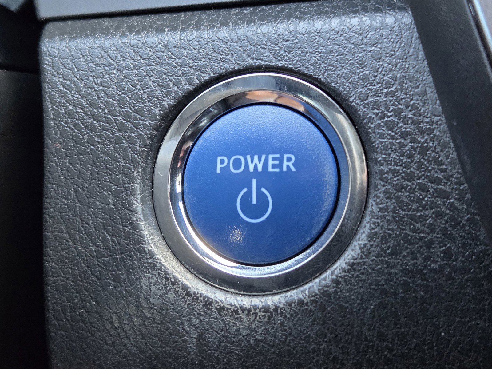 Used 2022 Toyota Camry LE FWD image 24