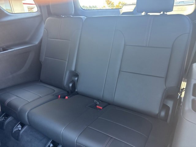 Used 2022 Chevrolet Traverse RS image 23