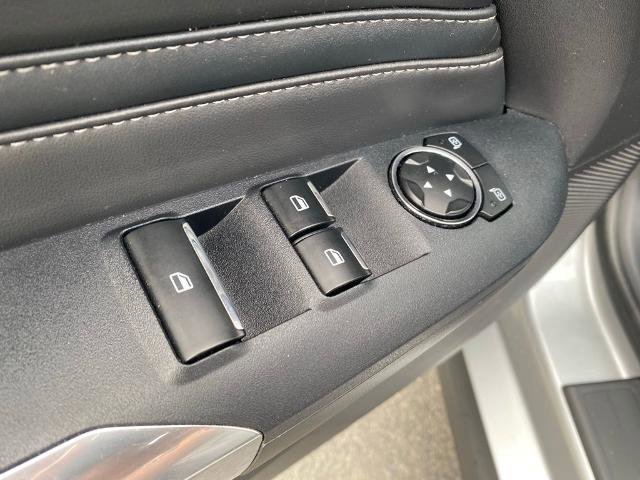 Used 2024 Ford Mustang GT Premium image 13