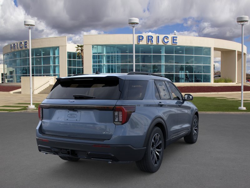 Used 2026 Ford Explorer ST-Line AWD/4WD image 8