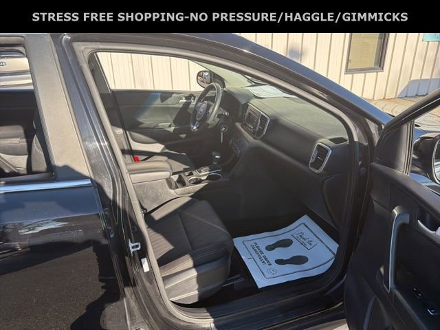 Used 2017 Kia Sportage LX image 31