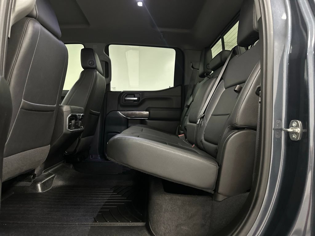 Used 2021 Chevrolet Silverado 1500 LTZ w/ LTZ Convenience Package II AWD/4WD image 19