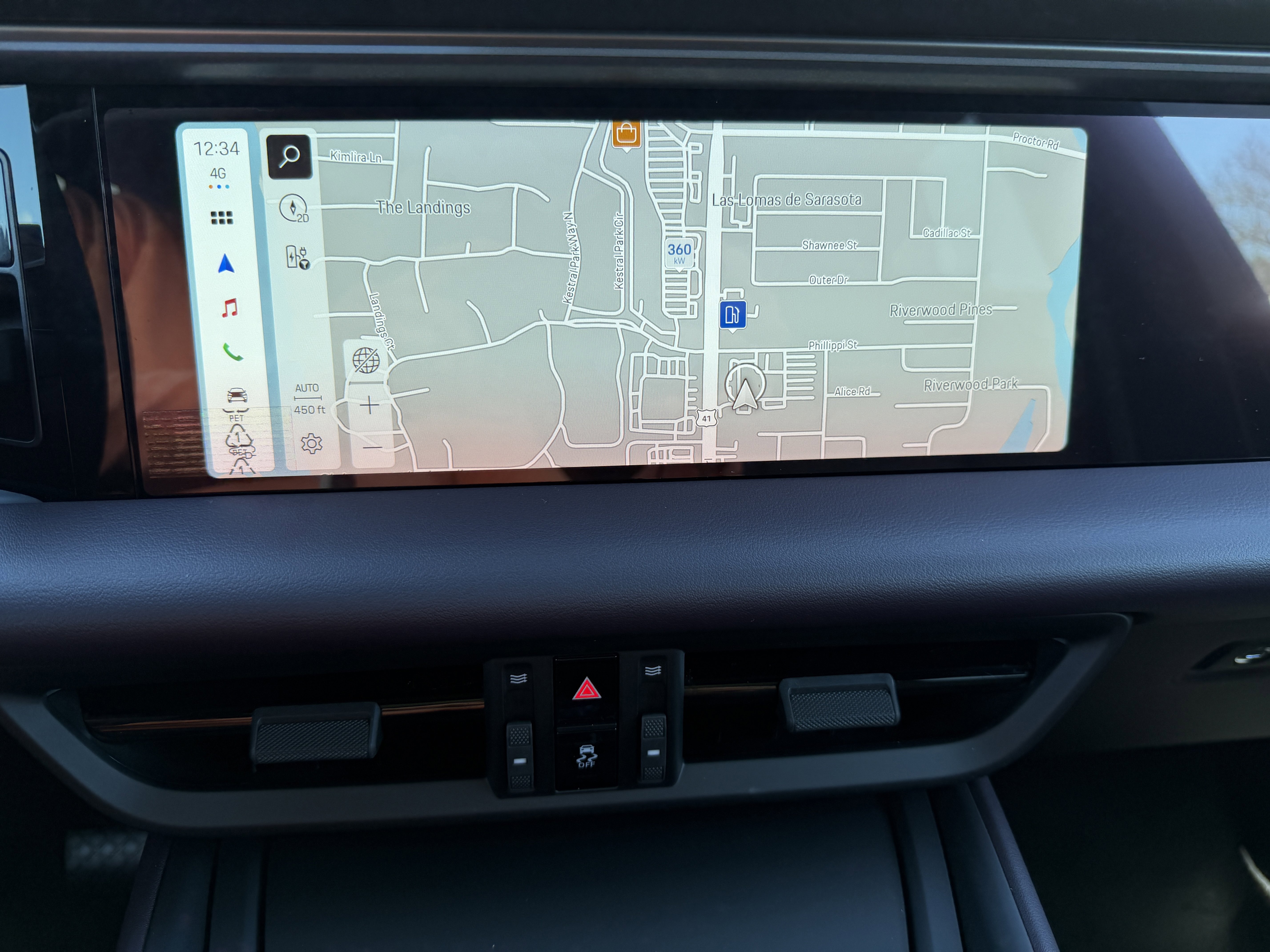 New 2026 Porsche Macan Electric image 26