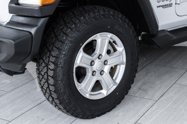 Used 2019 Jeep Wrangler Sport AWD/4WD image 46