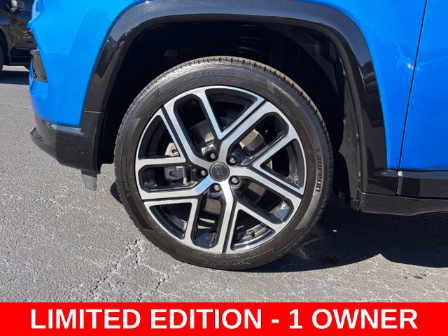 Used 2025 Jeep Compass Limited w/ Elite Group AWD/4WD image 9