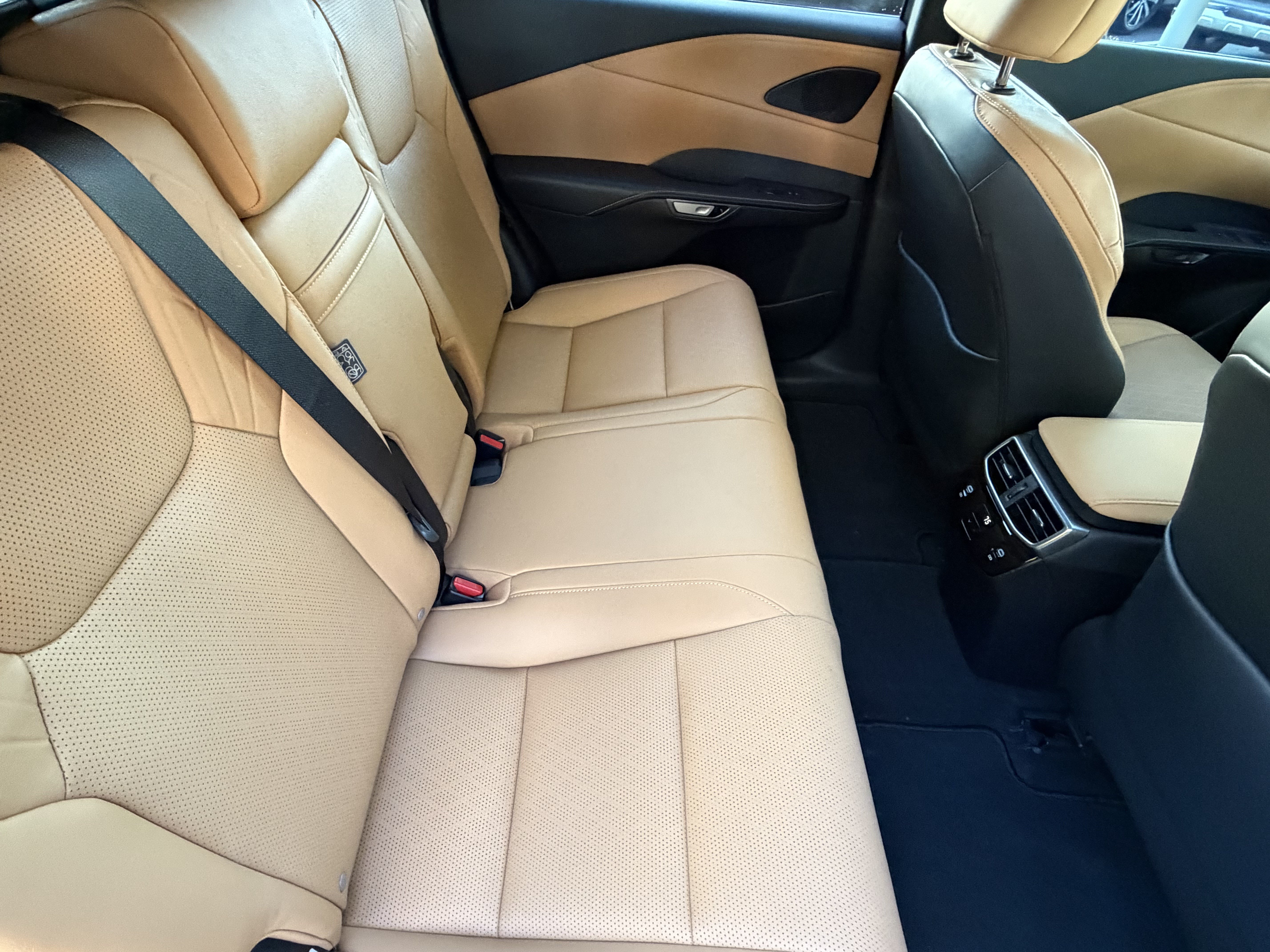 Certified 2024 Lexus RX 350 Premium Plus w/ Convenience Package FWD image 38