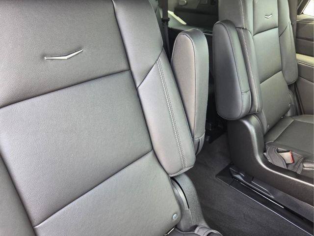 New 2026 Cadillac Escalade 4WD w/ LPO, Floor Liner Package image 21