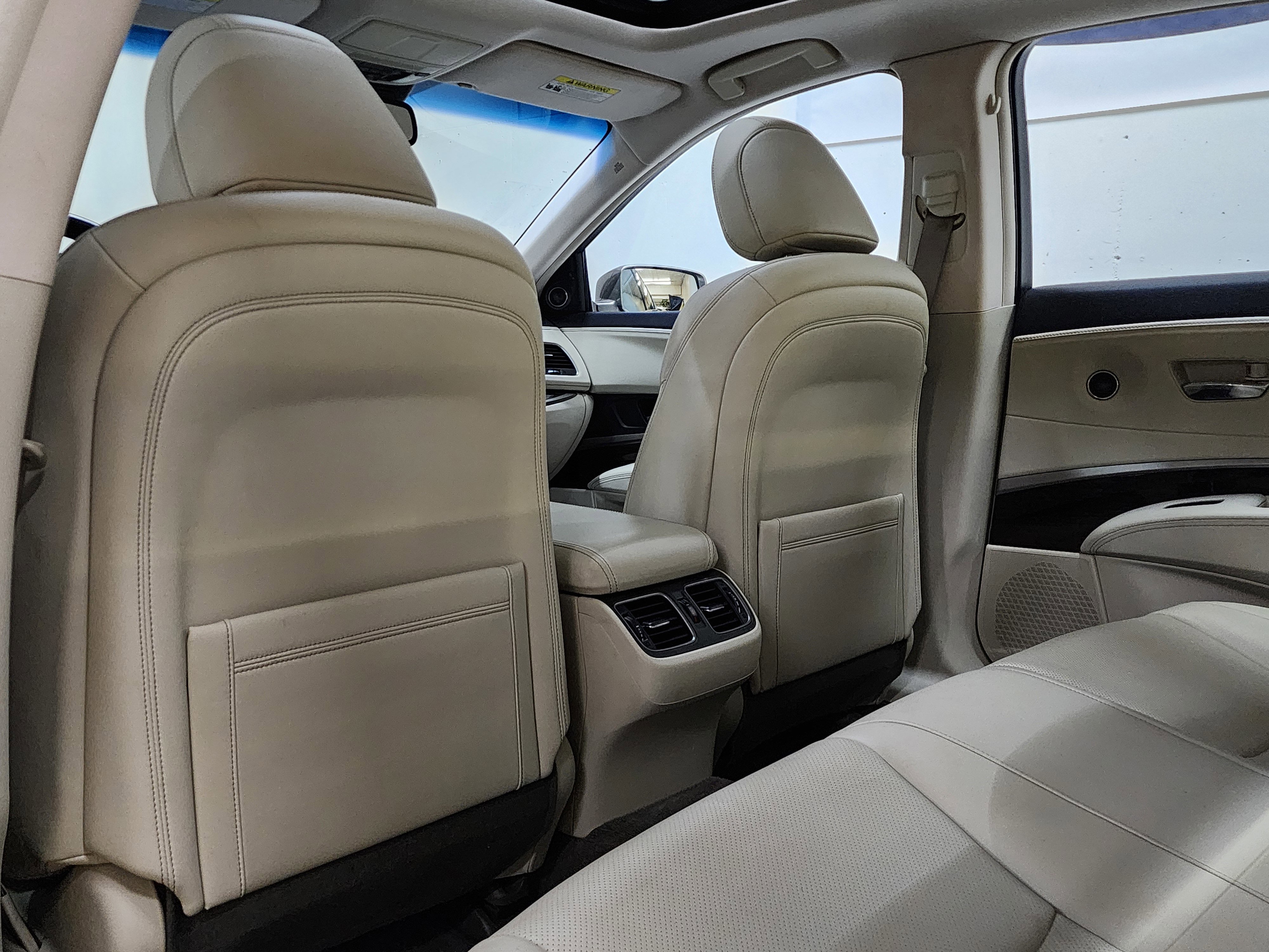 Used 2017 Acura RLX w/ Technology Package image 16