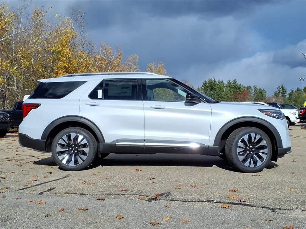 New 2026 Ford Explorer Platinum w/ LUX Leather Package AWD/4WD image 4