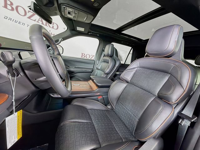 New 2026 Lincoln Navigator Black Label AWD/4WD image 23