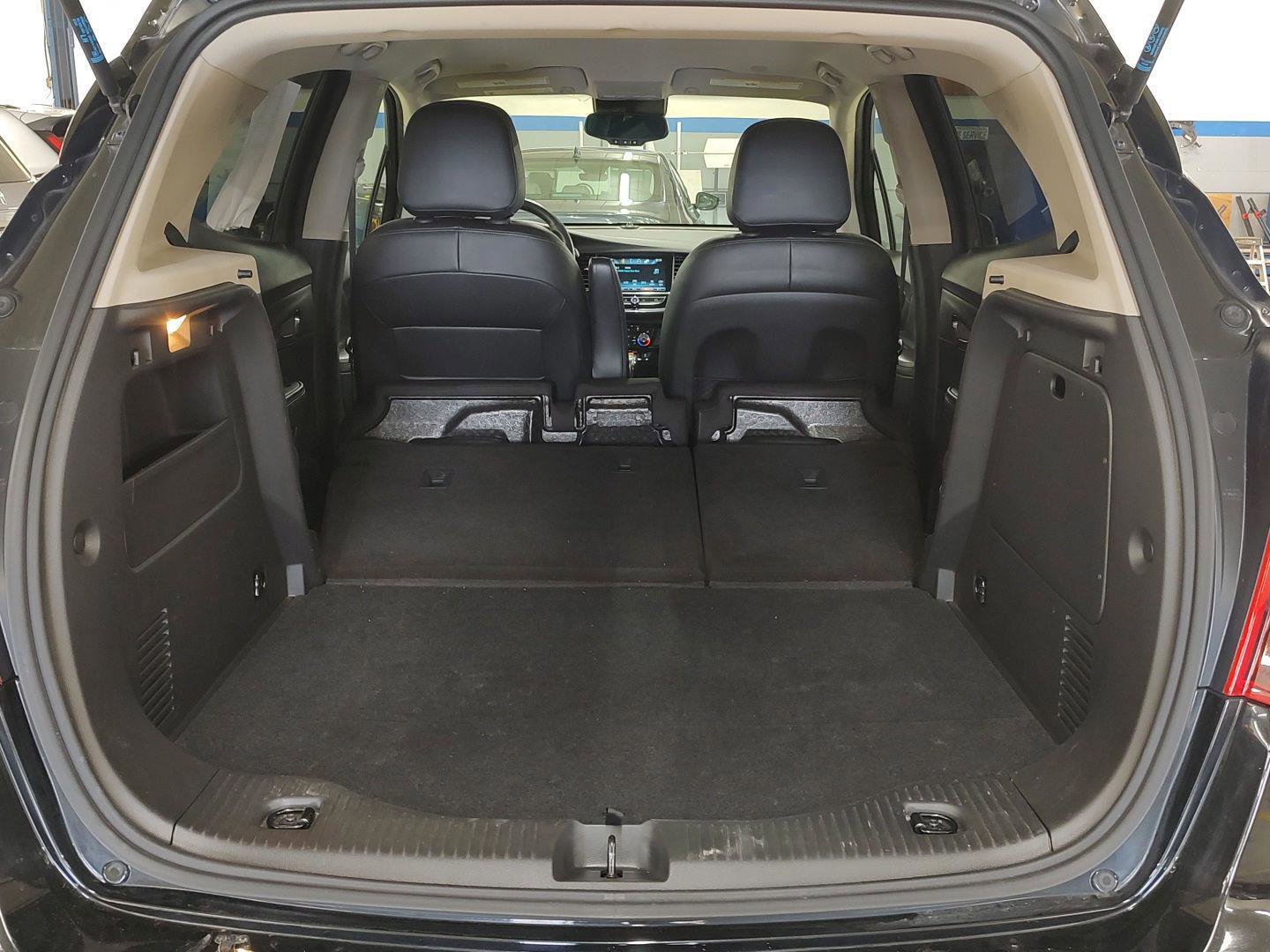 Used 2019 Buick Encore Essence image 21