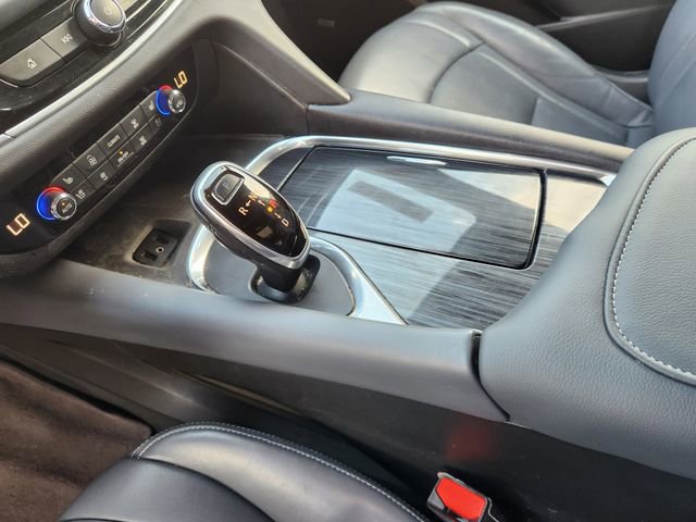 Used 2018 Buick Enclave Premium w/ Experience Buick Package FWD image 20