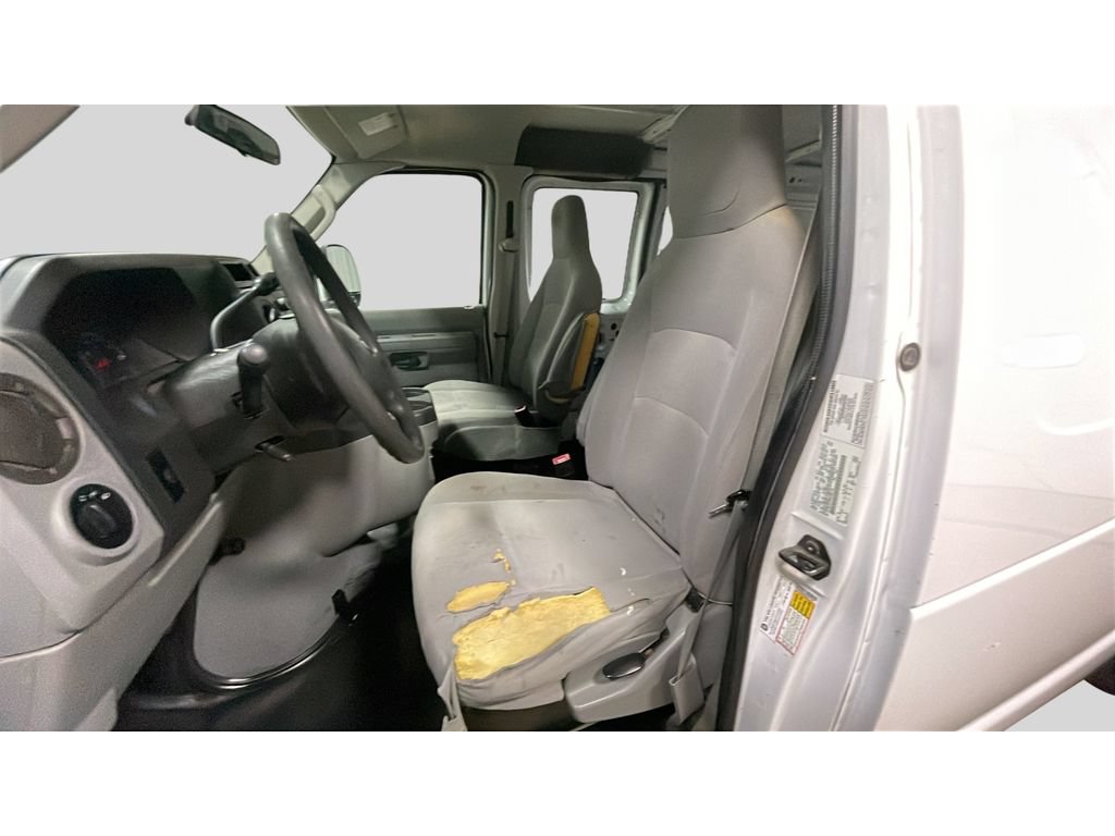 Used 2011 Ford E-250 and Econoline 250 w/ Commercial Cargo Van Pkg RWD image 11