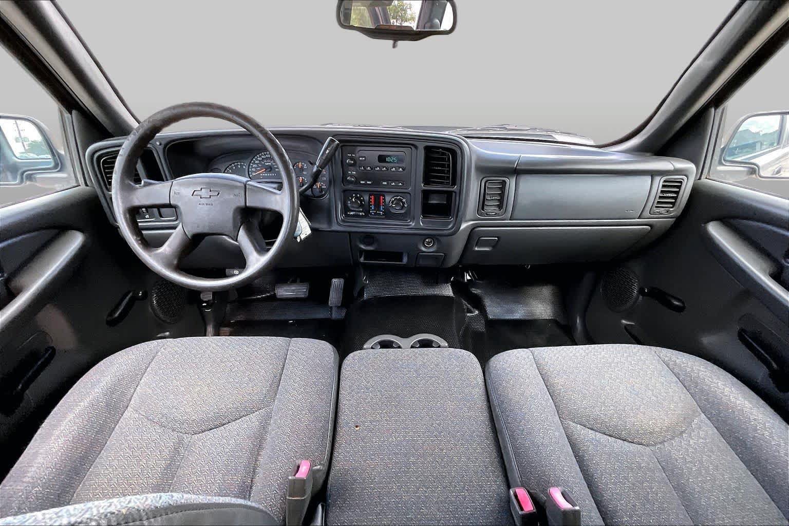 Used 2006 Chevrolet Silverado 1500 W/T RWD image 13
