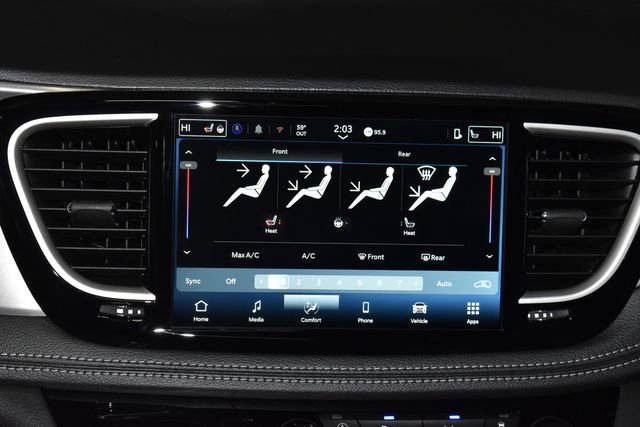 New 2026 Chrysler Pacifica Select image 16