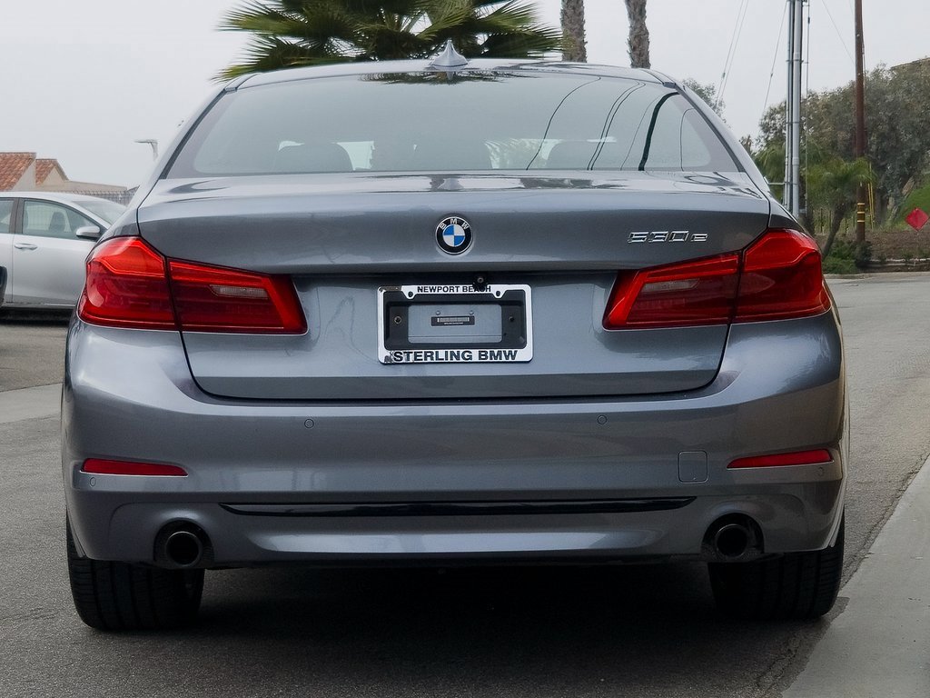 Used 2018 BMW 530e image 30