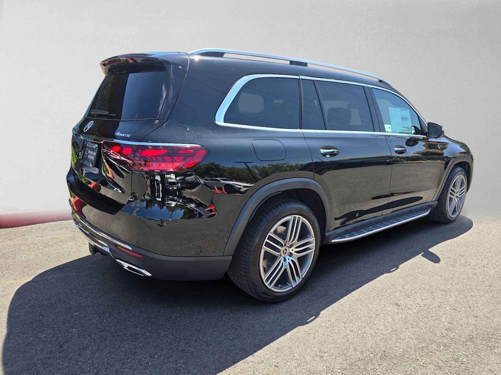 New 2026 Mercedes-Benz GLS 450 4MATIC image 3