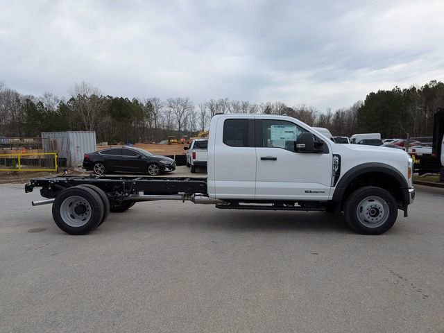 New 2026 Ford F550 4x4 Supercab Super Duty image 3