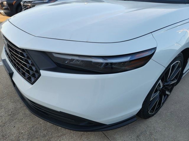 Used 2025 Honda Accord Sport image 8