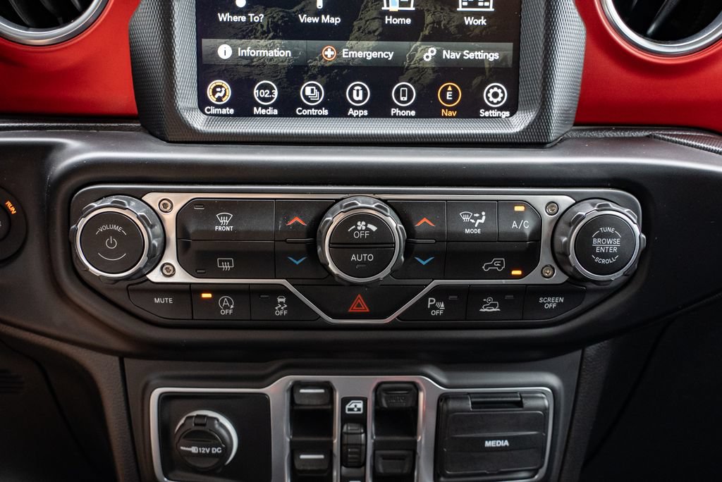 Used 2021 Jeep Gladiator Rubicon AWD/4WD image 19