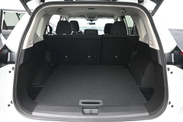 New 2026 Nissan Rogue SV w/ Cold Weather Package AWD/4WD image 27