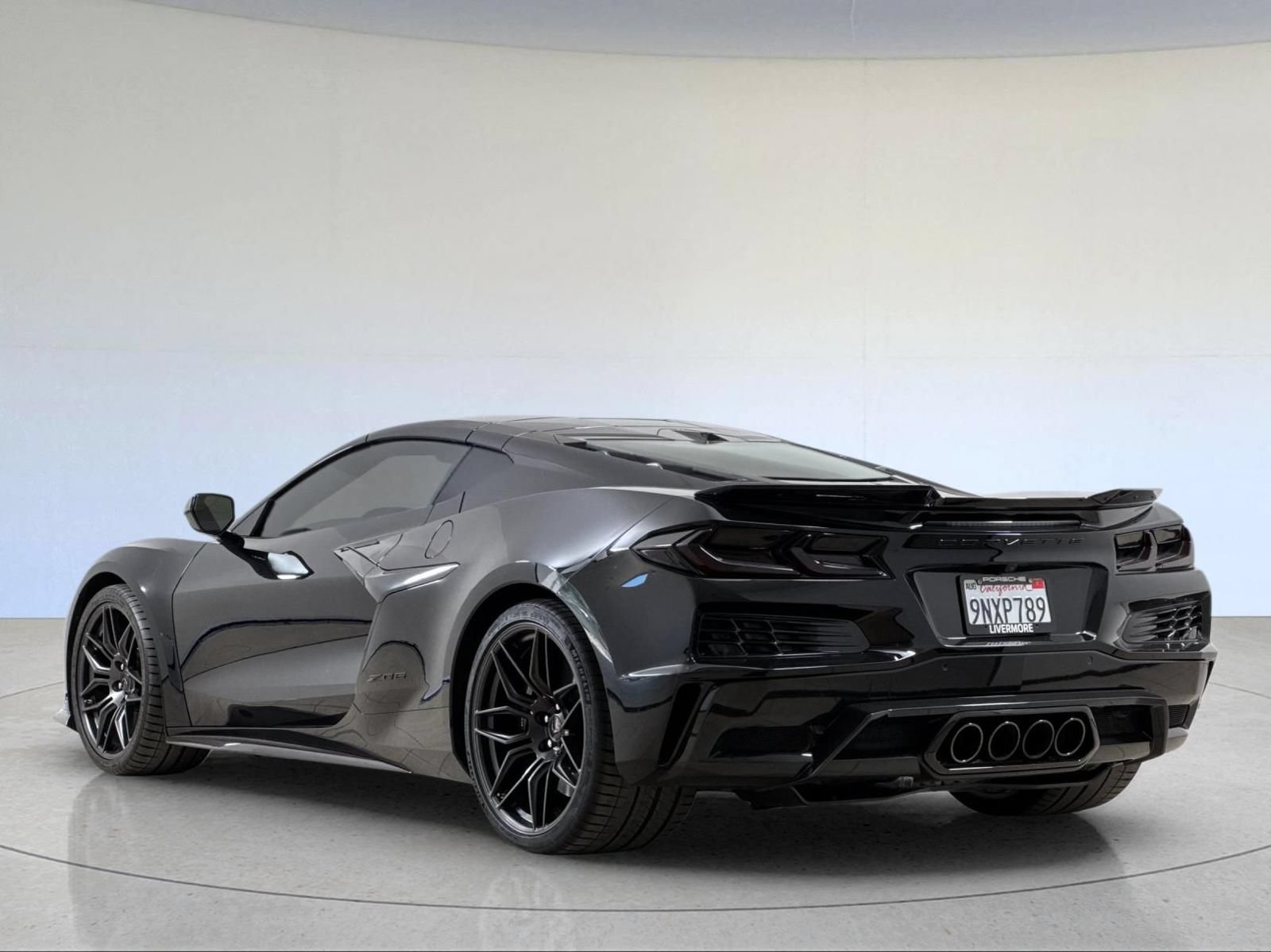 Used 2024 Chevrolet Corvette Z06 w/ Battery Protection Package RWD image 3