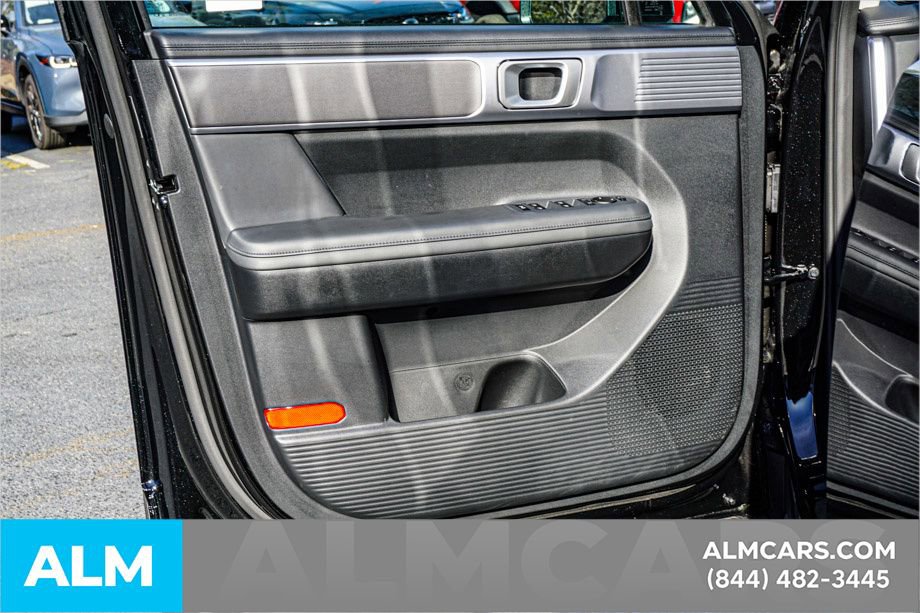 Used 2025 Hyundai Santa Fe SEL image 50