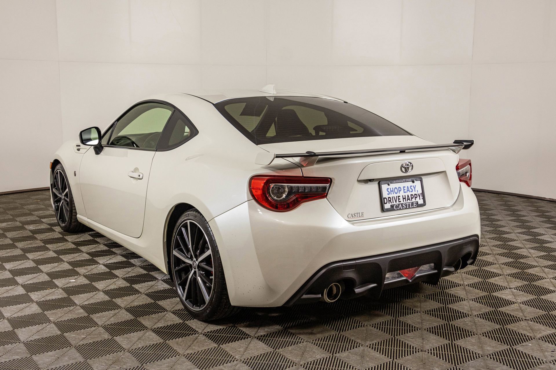 Used 2020 Toyota 86 image 13