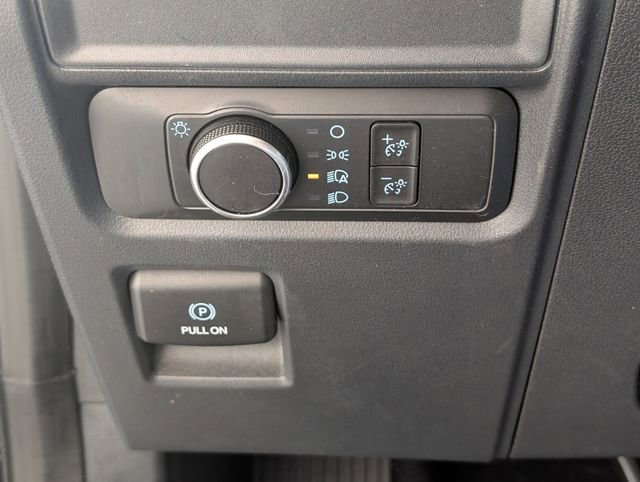 Used 2022 Ford Expedition XLT image 15