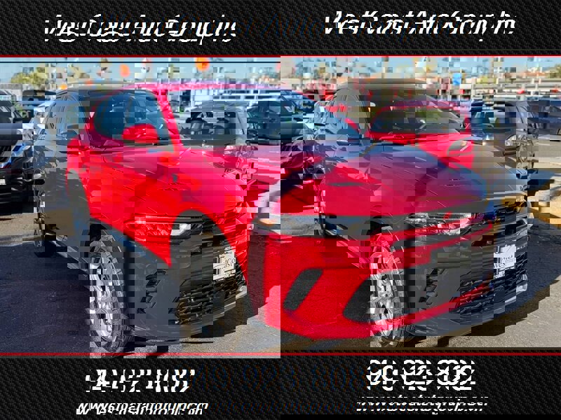 Used 2024 Dodge Hornet R/T image 3