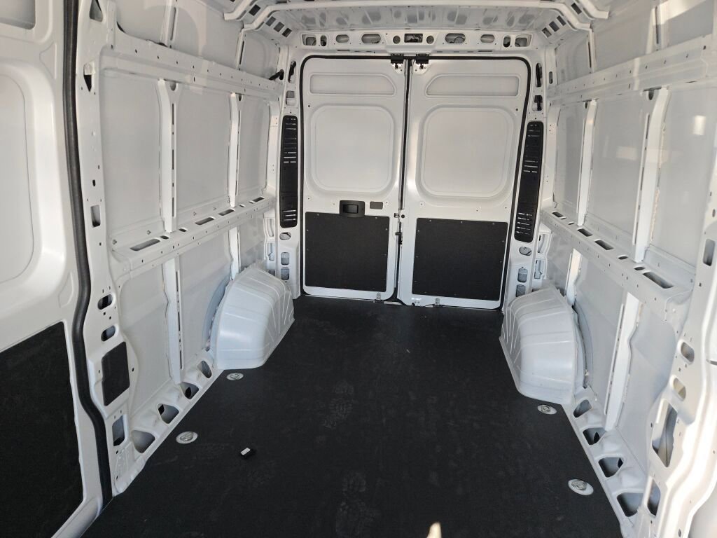 New 2026 RAM ProMaster 2500 w/ Convenience Group image 12