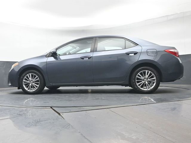 Used 2015 Toyota Corolla LE Premium image 32